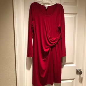 Beautiful red long sleeved knit dress